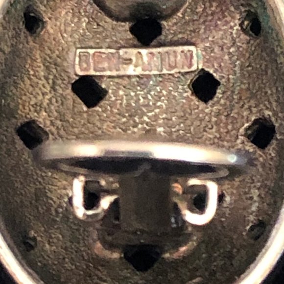 Ben-Amun Silver Clip on Earrings Vintage - Picture 3 of 3